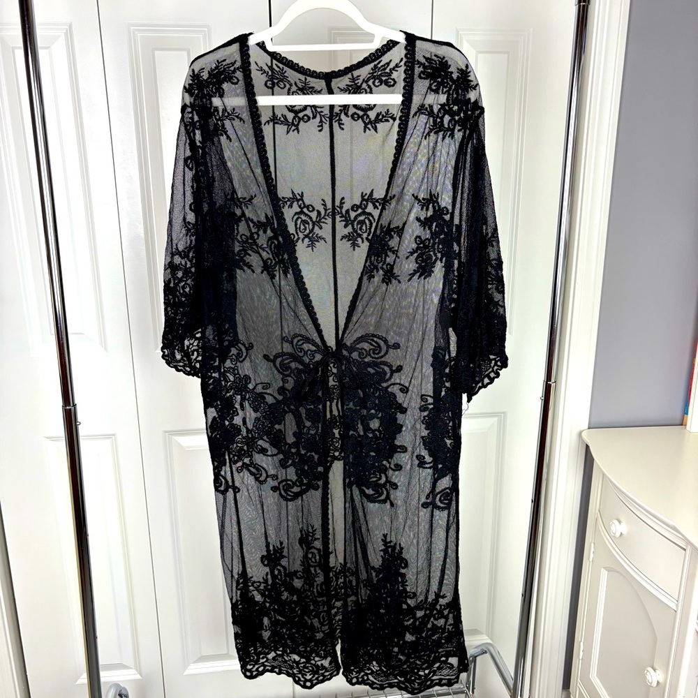 Black Lace Kimono